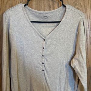 Women’s long sleeve shirt